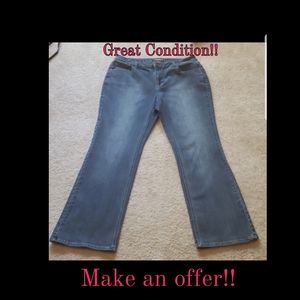 👖Mtn. Lake Medium Wash Bootcut Jeans, Size 16W!